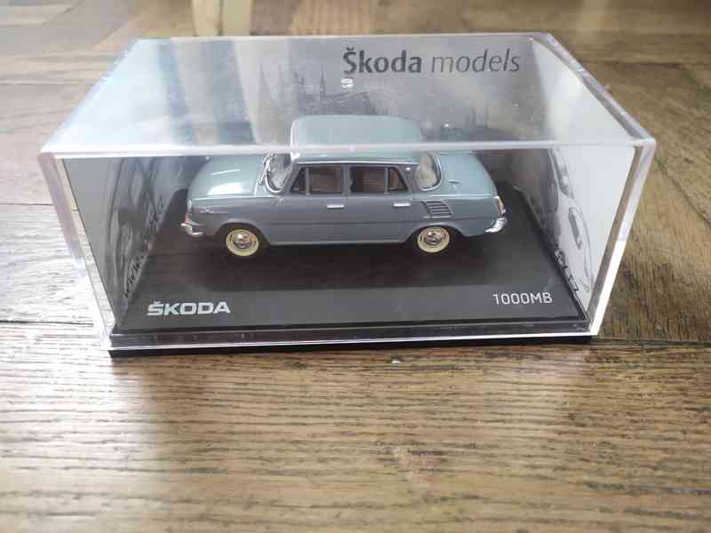 model ABREX Škoda 1000MB (1964) 1:43 - Šedá Námořní - foto 2