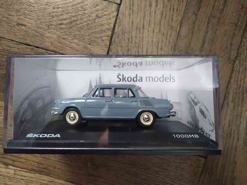 model ABREX Škoda 1000MB (1964) 1:43 - Šedá Námořní - foto 1