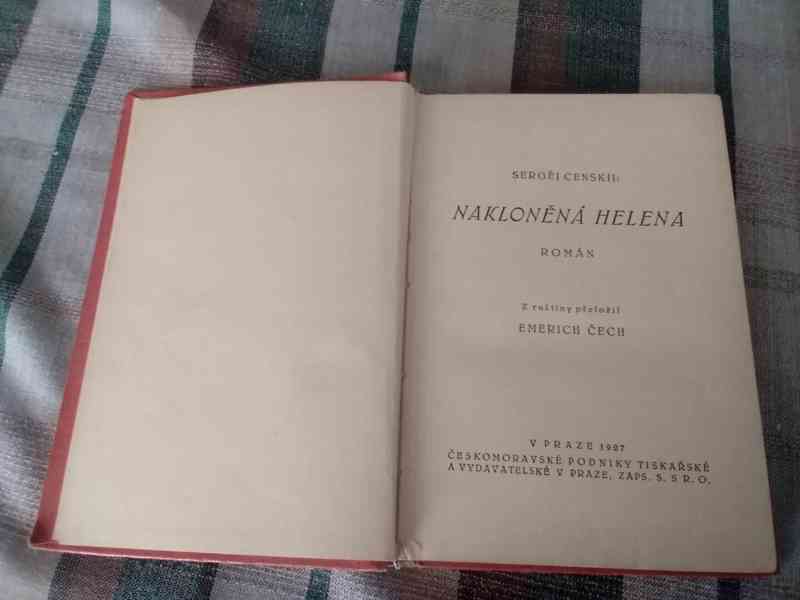 Nakloněná Helena  - romány pro ženy - foto 2