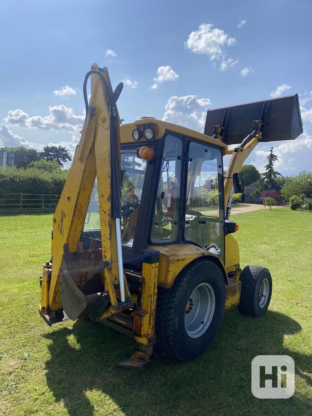 Traktorbagr Lewis Badger 3 JCB - plně funkční - bazar - Hyperinzerce.cz