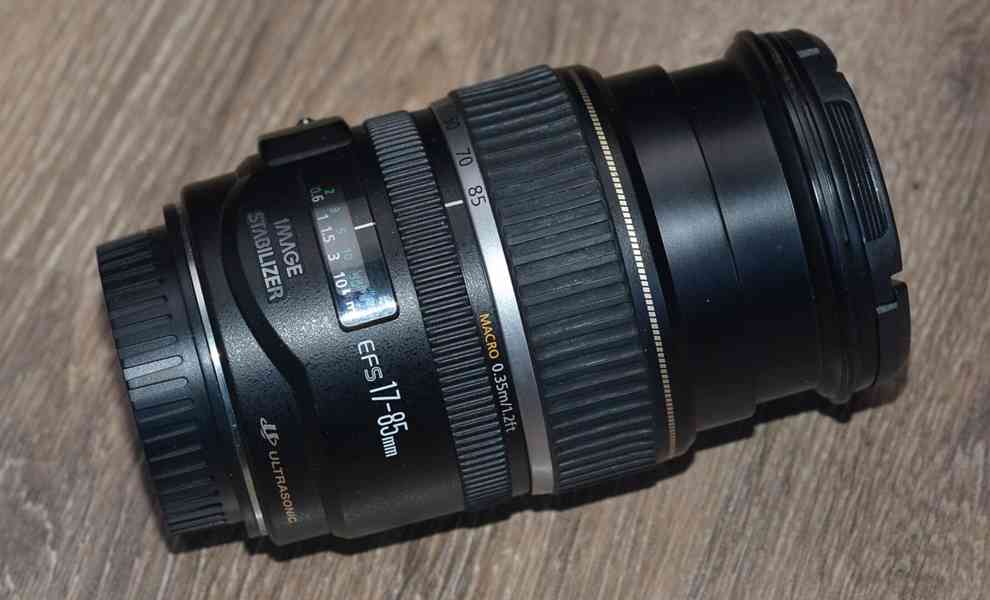 Canon EF-S 17-85mm f/4-5.6 USM IS - foto 7