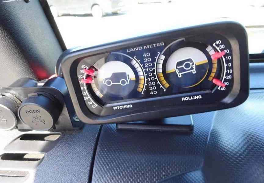 Jeep Wrangler 2.8 CRDi r.v.2008 závěs 3 500 kg - foto 15