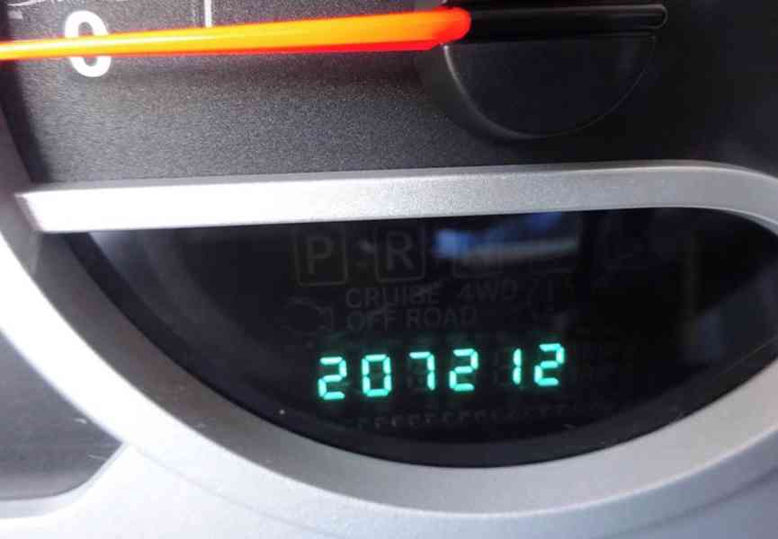 Jeep Wrangler 2.8 CRDi r.v.2008 závěs 3 500 kg - foto 7