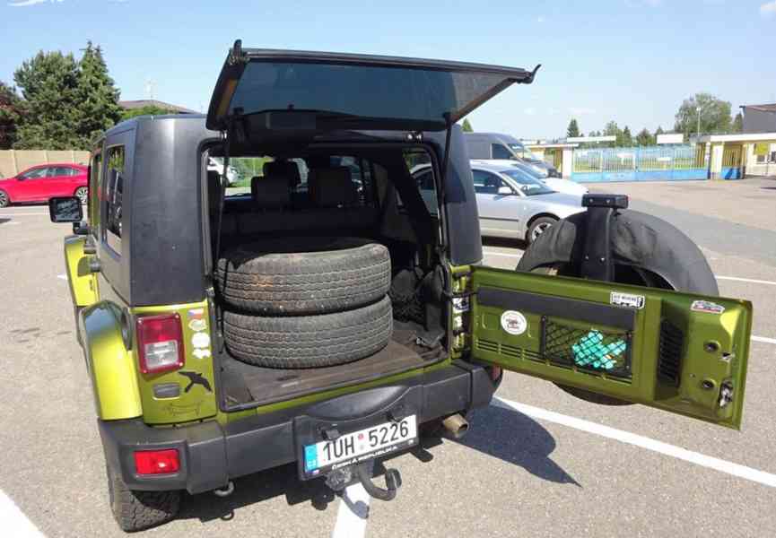 Jeep Wrangler 2.8 CRDi r.v.2008 závěs 3 500 kg - foto 17