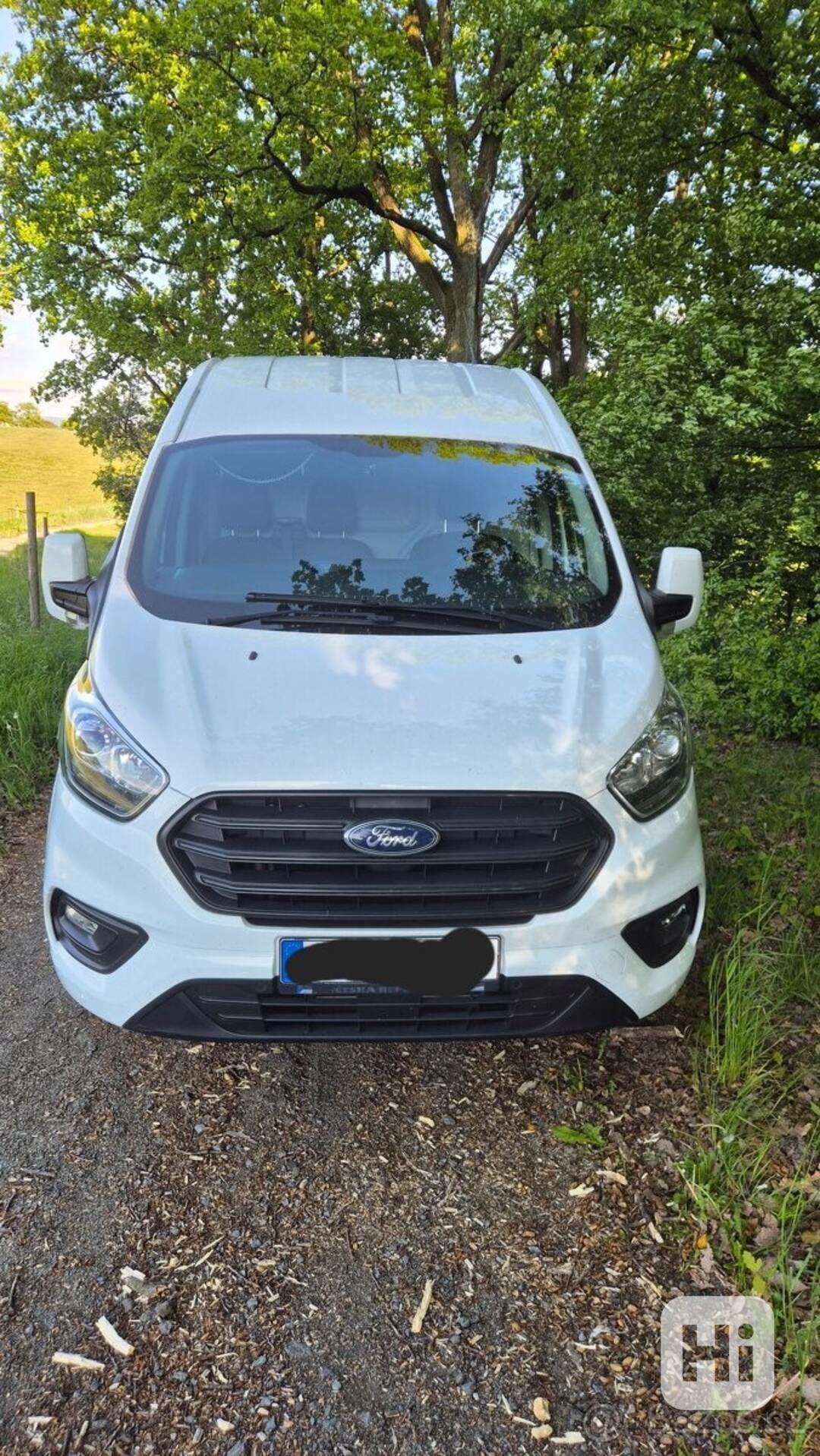 Ford Transit Custom - foto 1