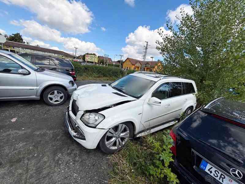 Mercedes-Benz GL 350 BlueTEC 4Matic, r.v. 2010 - foto 8