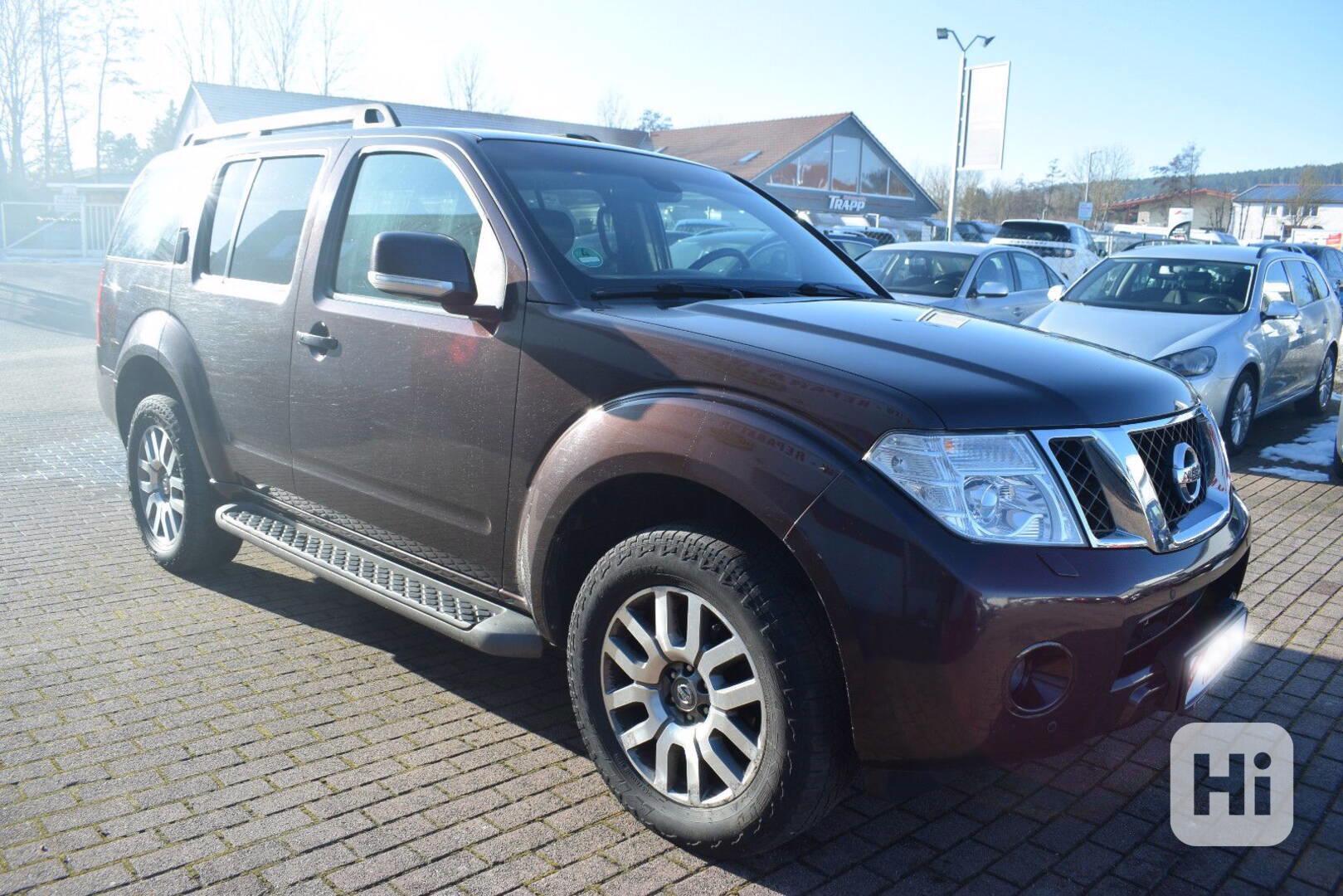 Nissan Pathfinder 2.5 dCi LE 140kw - foto 1