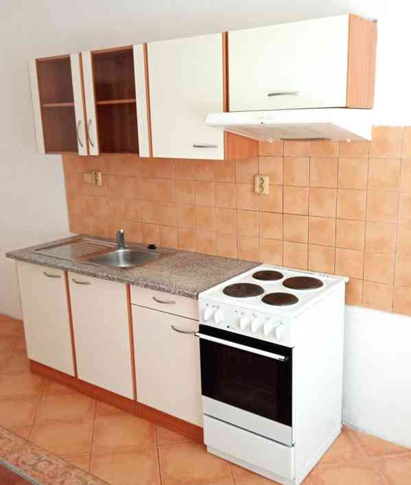 Pronájem bytu 2+1, 84 m2, Praha 3, Vinohrady - BEZ KAUCE - foto 2
