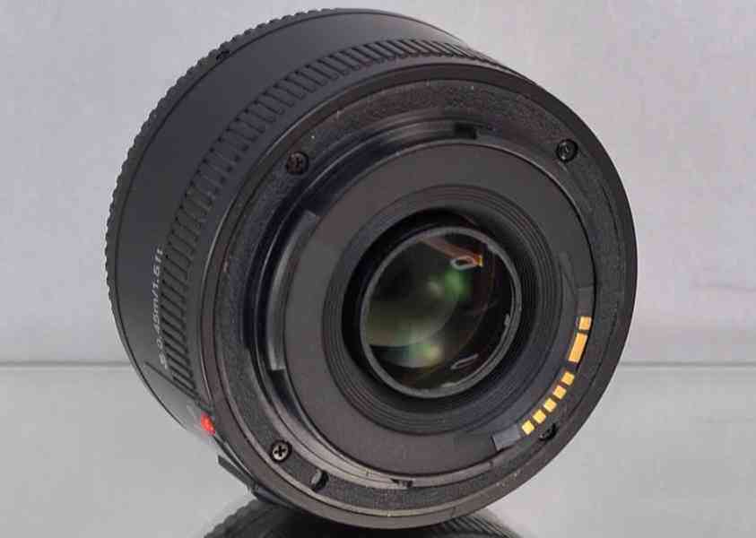 pro Canon - Yongnuo 50mm f/1.8 **fullframe* - foto 3