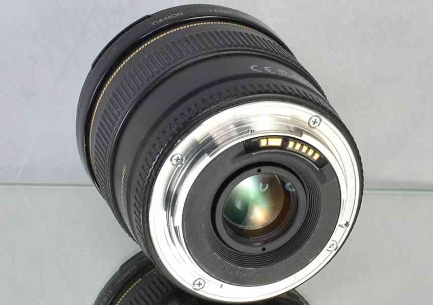 Canon EF 20mm 1:2.8 USM ** širokoúhlý Objektiv - foto 5