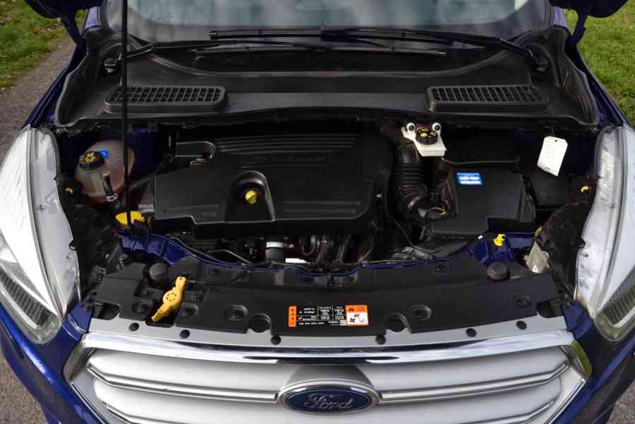 Ford Kuga 2.0 TDCI 110kW Titanium - foto 17