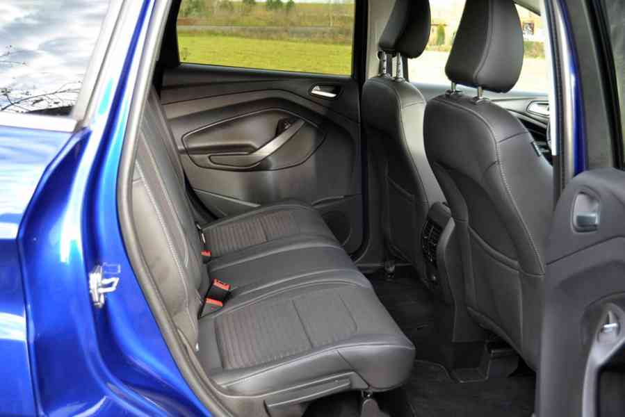 Ford Kuga 2.0 TDCI 110kW Titanium - foto 13