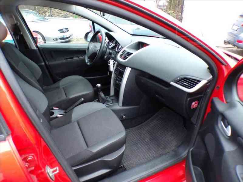 Peugeot 207 1,6 HDI SW - foto 11