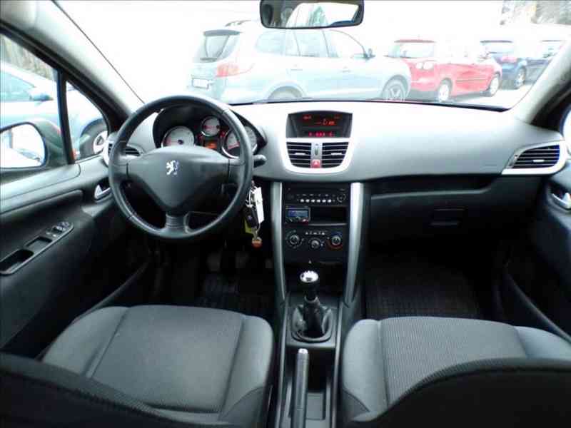 Peugeot 207 1,6 HDI SW - foto 5