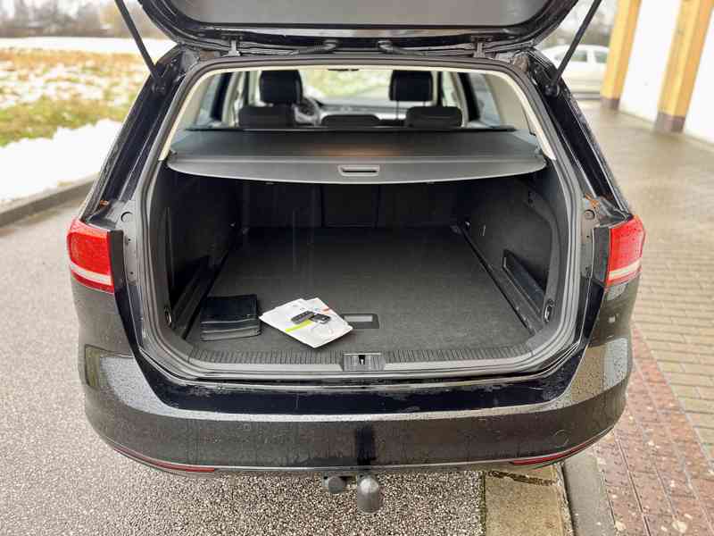 Volkswagen Passat 2.0 TDI, 110KW, SUPER STAV - - foto 13