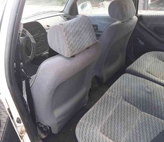 Prodám Peugeot 306, 1.8 I, benzín, 74 kW, M1, r.v. 1997,  - foto 11