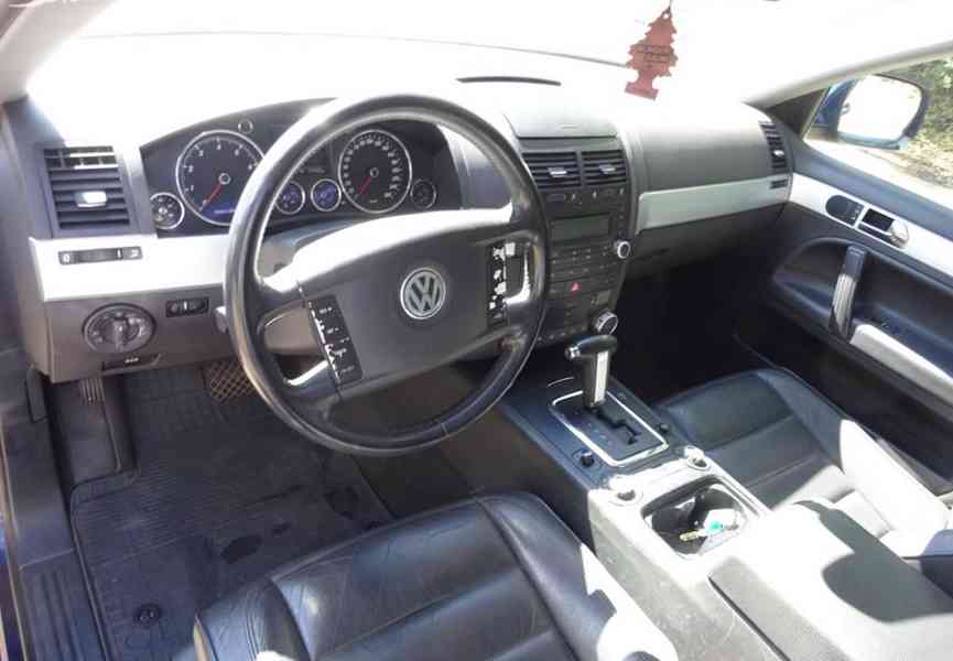 VW TOUAREG 3.0 TDI r.v.2004 (162 kw) Koupeno v ČR - foto 5