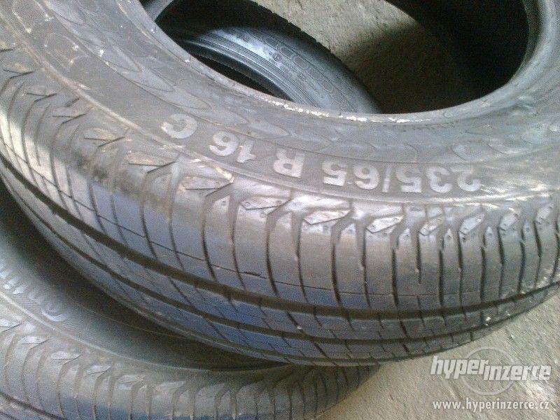 letni pneu rozmer 235 65 16C zanovni aj - foto 3
