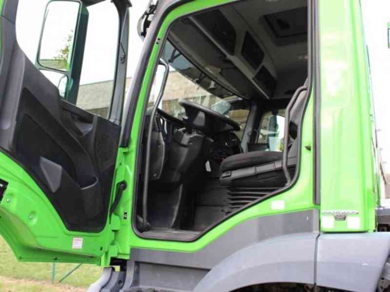 Eur6 valník 6x4 Mercedes + HIAB 23tm / 15m dosah - foto 2