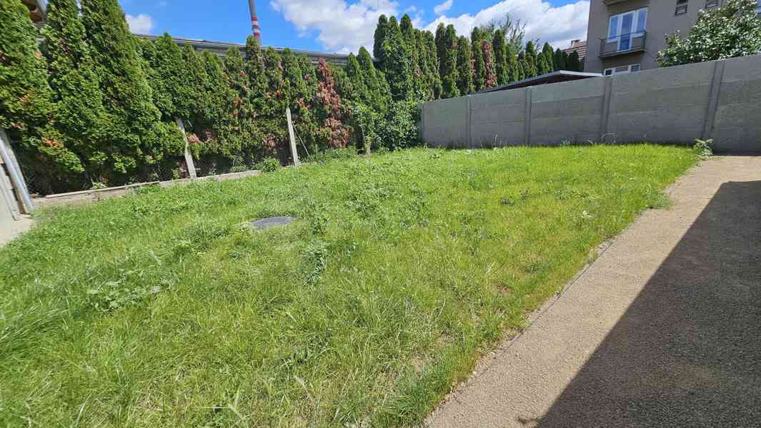 Pronájem novostavby bytu 85m2 3+kk,2 lodžie,garáž, bezbarie  - foto 15