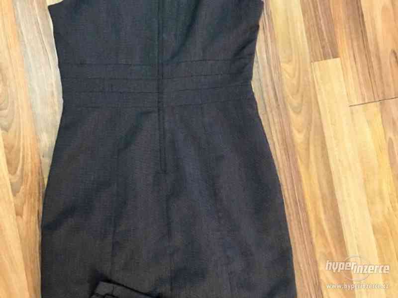 Temně šedé Bussines šaty, vel 40, H+M - foto 4