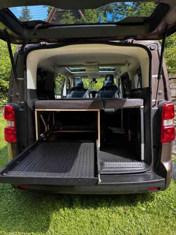 Toyota ProAce Verso 2,0   l2 vip, top stav a výbava - foto 7
