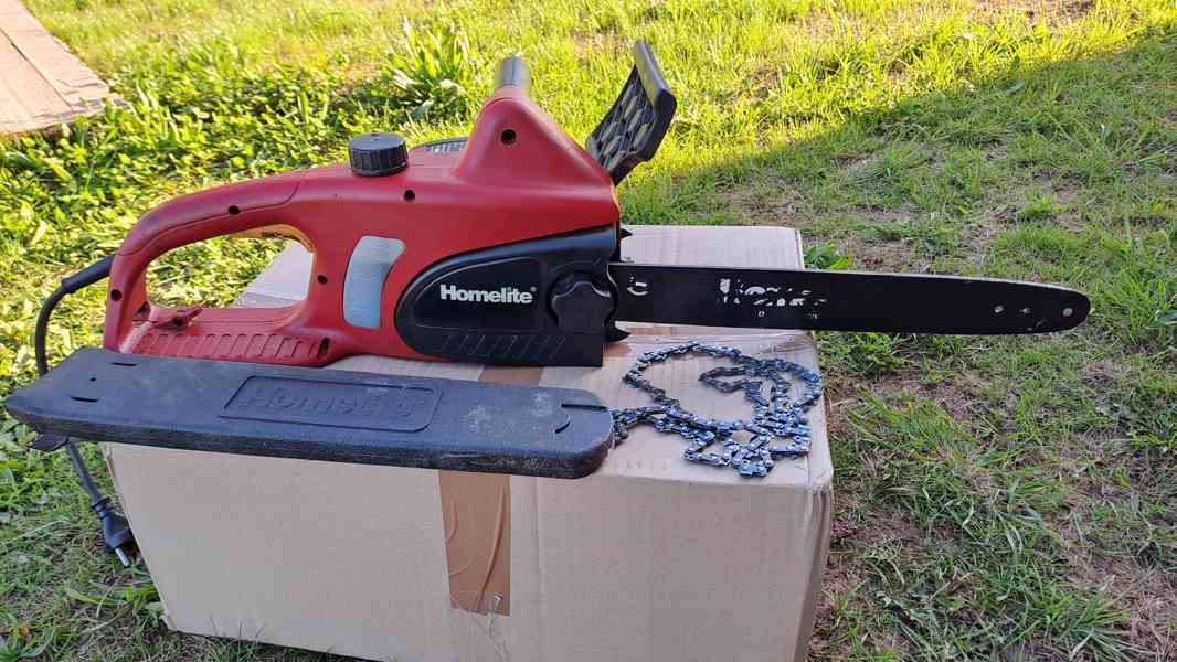 Elektrická řetězová pila Homelite - foto 5