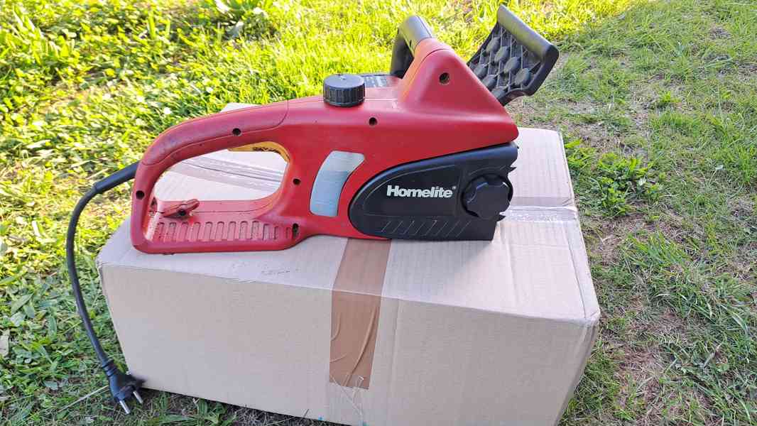 Elektrická řetězová pila Homelite - foto 2