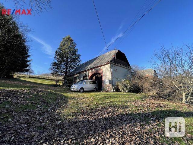 Prodej útulného domu s výhledem do krajiny a hrad Bouzov v obci Blažov - foto 70