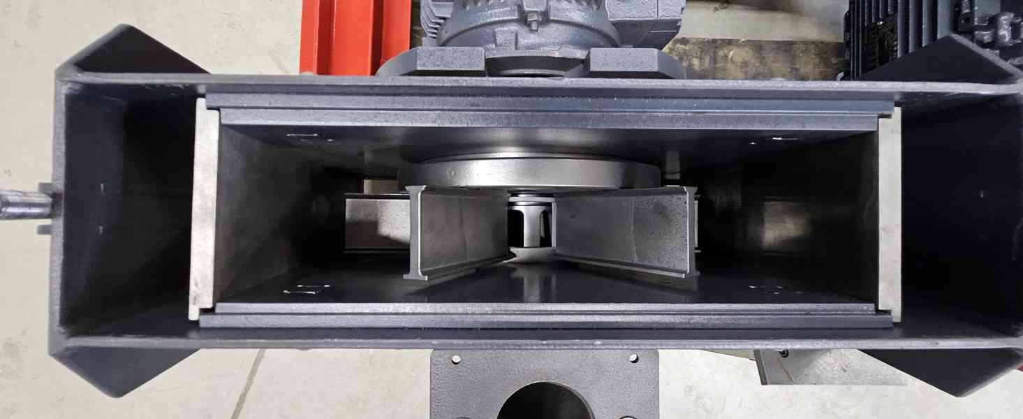 Tryskací , metací Turbína Rösler - typ Hurricane H42 - 11 kW - foto 6