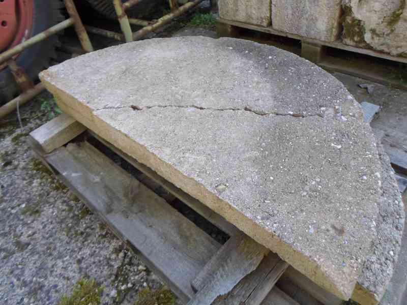 zbytky stavebního materiálu - foto 10