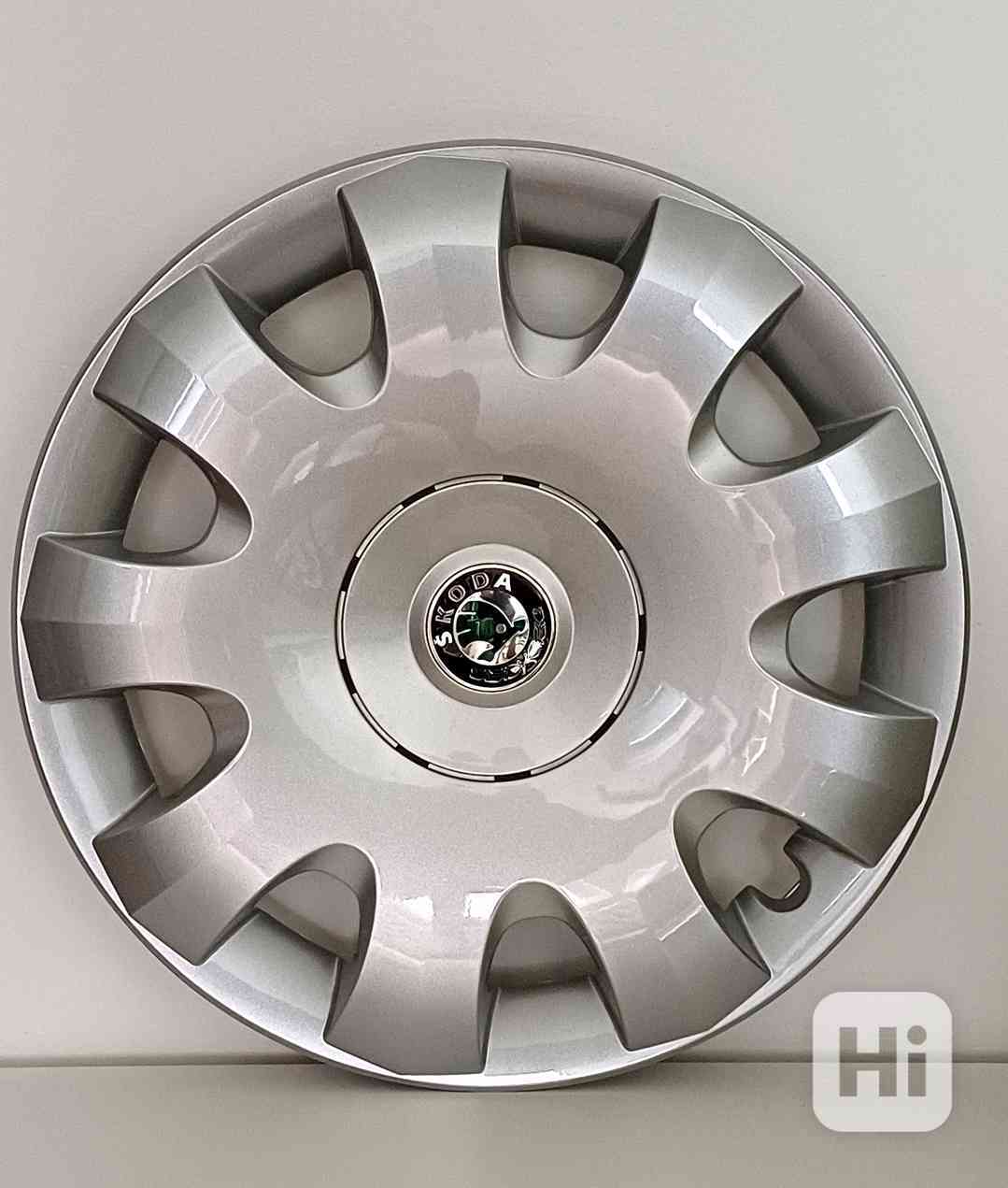 Poklice (kryt) kola 15" originál Škoda Octavia 2 - foto 1
