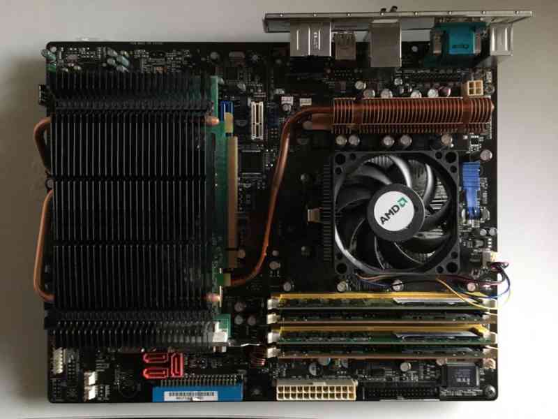 Asus M2N-E+AMD Athlon II X2 2x3Ghz+6GB+Geforce 9500GT+Win 10 - foto 2