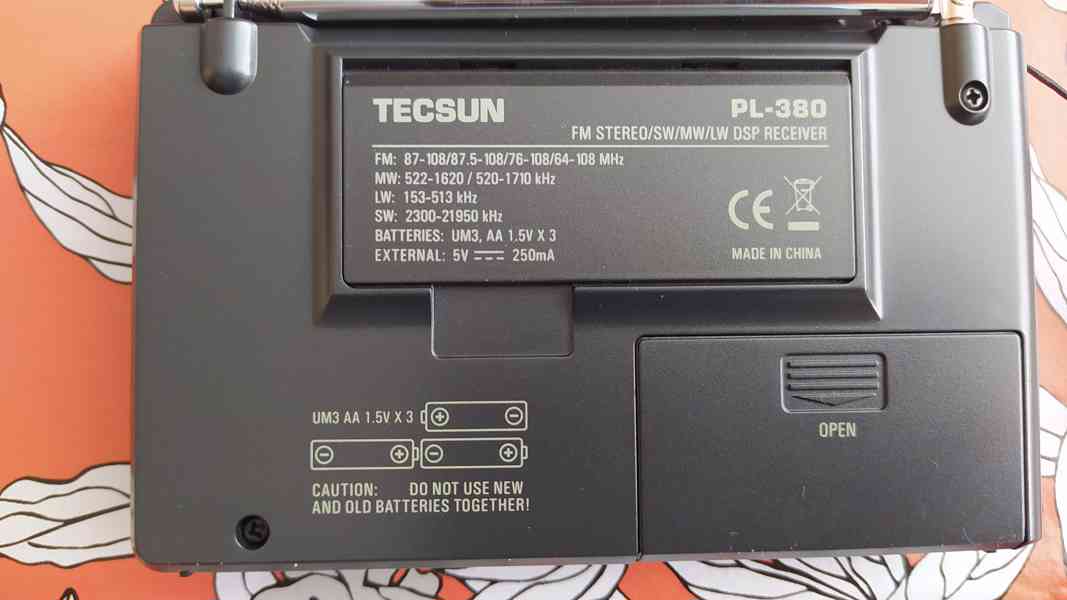 Tecsun PL-380 PLL DSP World Band Receiver - foto 6
