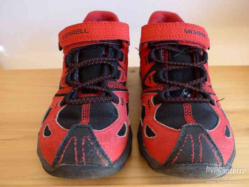 Prodám červené boty Merell vel.31 /stélka cca 19,5 cm/ - foto 1