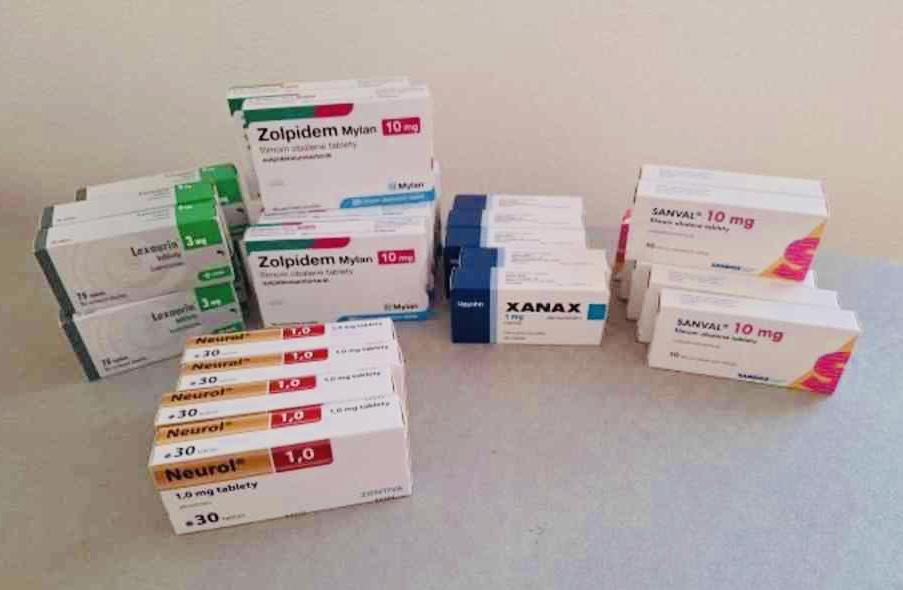 Kupte si Xanax, diazepam,Lexaurin,Zolpidem, Nuerol, Rivotril