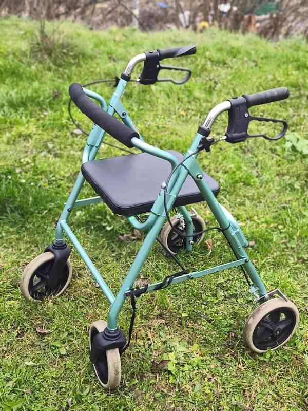 Prodej chodítek – spolehlivá pomoc za skvělou cenu - foto 4