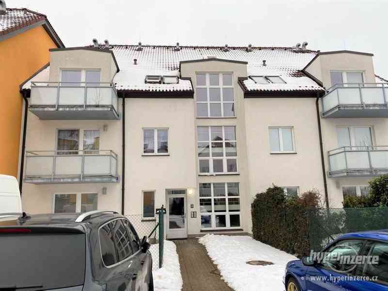 Krásný byt 1+KK s balkonem, Praha 4-Písnice - foto 5