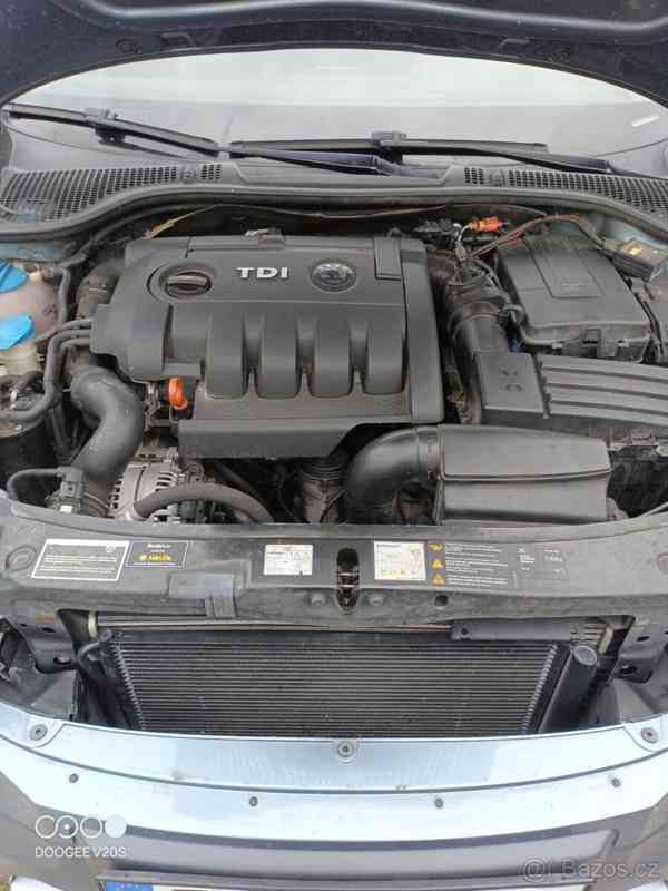 Škoda Octavia 2,0   Prodám - foto 8