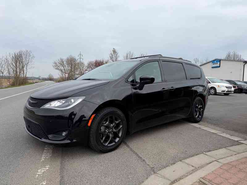 Chrysler Pacifica 3,6 Pentastar Radar 360 2019 DPH - foto 2