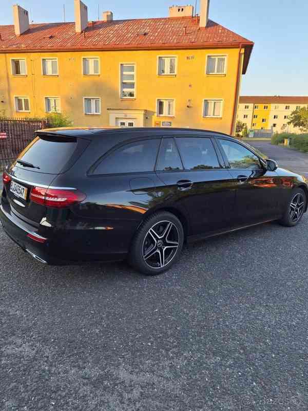 Mercedes-Benz Třídy E 2,0   D 300de AMG packet - foto 6