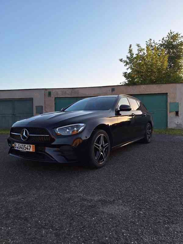 Mercedes-Benz Třídy E 2,0   D 300de AMG packet - foto 1