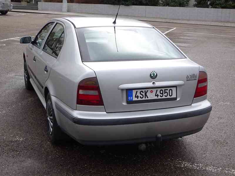 Škoda Octavia 1.9 SDI r.v.1999 1.Majitel (stk:6/2025) - foto 4