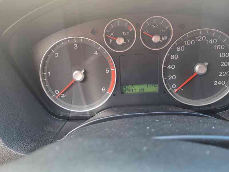 Ford focus cmax 1.6tdci diesel rok výroby 2006 - foto 8