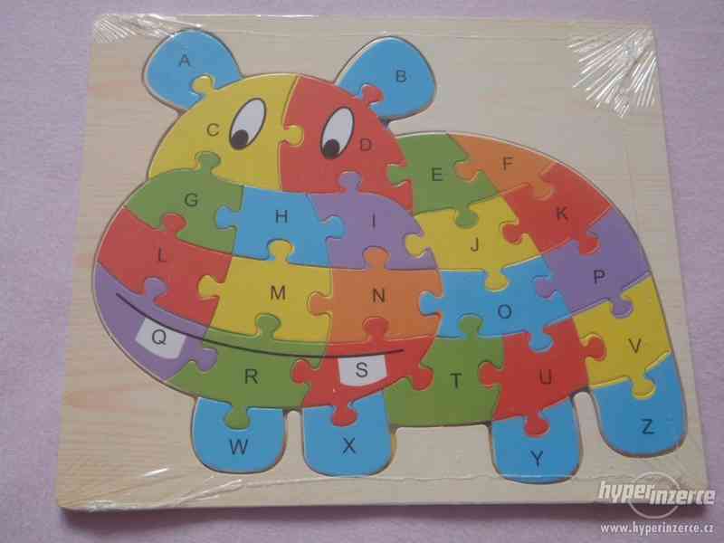 Dřevěné puzzle s písmeny - foto 2