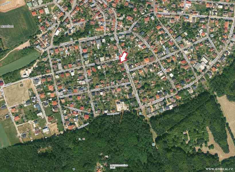 Prodej rodinného domu 7+1 (2× 3+1) / terasa / dvougaráž - foto 35