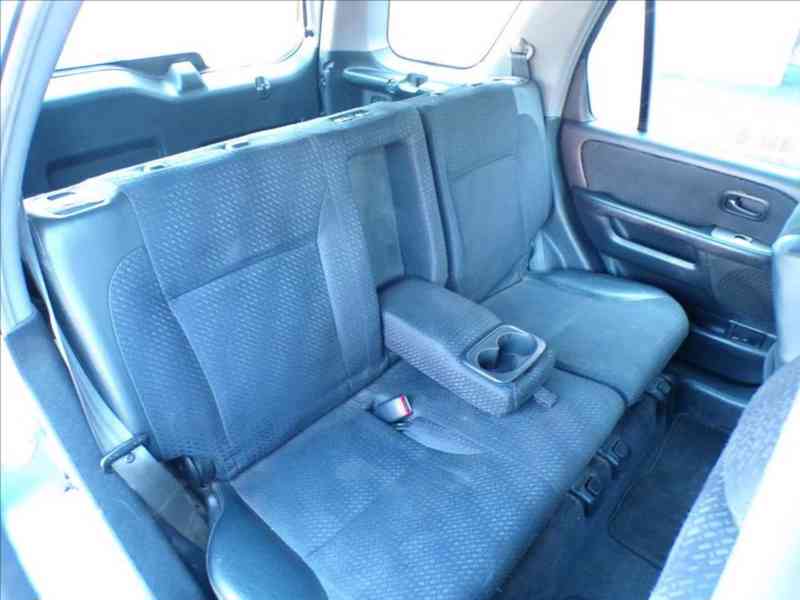 Honda CR-V 2,0 16V 4x4,TAŽNÉ ZAŘÍZENÍ - foto 11