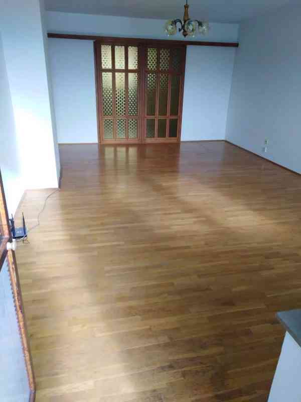 Pronájem bytu 2+1 80 m² - foto 3