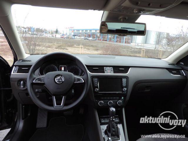 Škoda Octavia 2.0, nafta, automat, r.v. 2015, navigace, kůže - foto 15