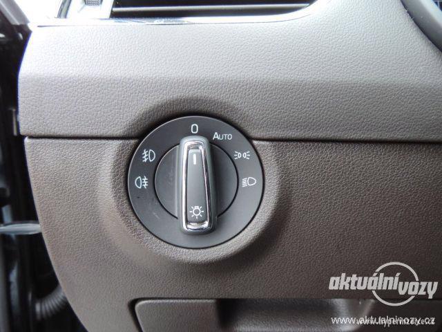 Škoda Octavia 2.0, nafta, automat, r.v. 2015, navigace, kůže - foto 30